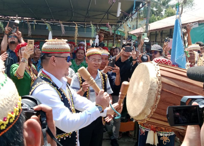 Wabup Mahulu Tegaskan Kearifan Lokal Daerah Harus Terus Dijaga 