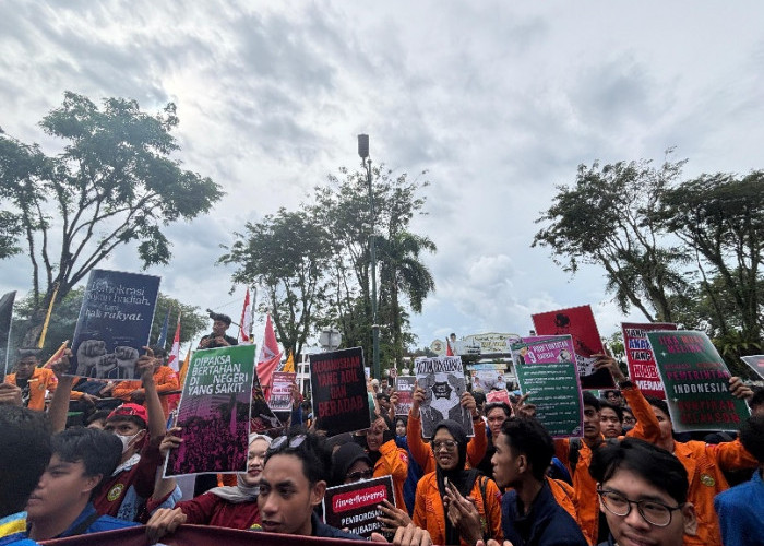 Demo di DPRD Balikpapan, Aliansi Balikpapan Bergerak Sampaikan 9 Tuntutan 