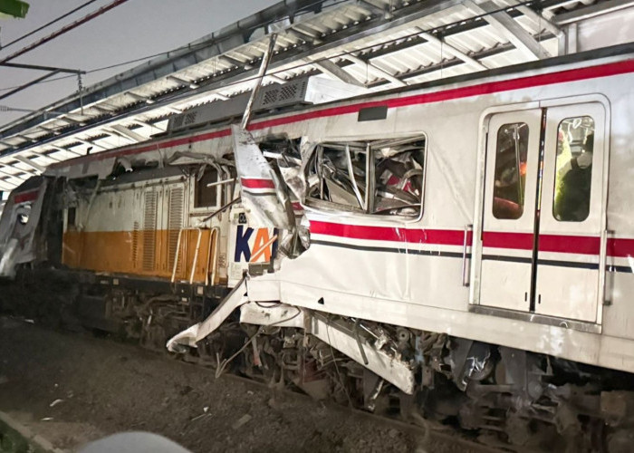 74 Korban Luka dan 4 Meninggal akibat Tabrakan Kereta di Bekasi, Dipicu Taksi Mogok
