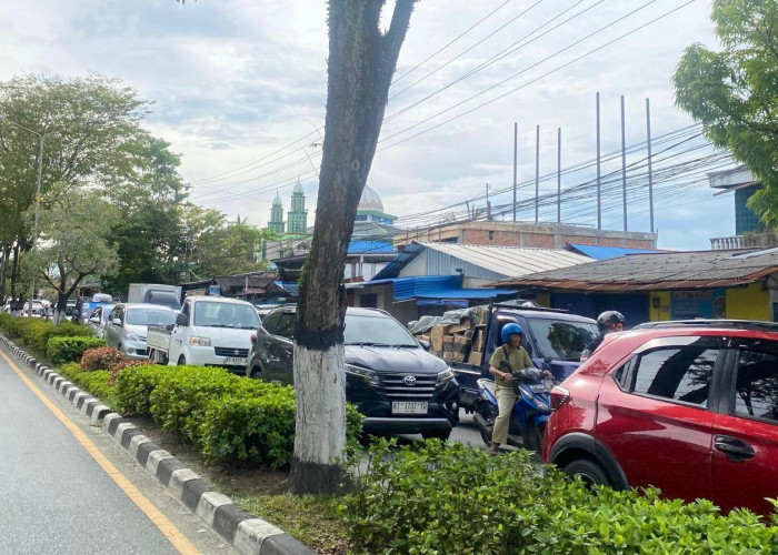 Macet Musiman, Pelebaran Jalan Mulawarman Balikpapan Kian Mendesak