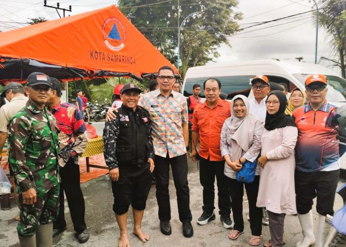 Dapur Umum Gunung Lingai Siapkan 5.000 Porsi untuk Korban Banjir 