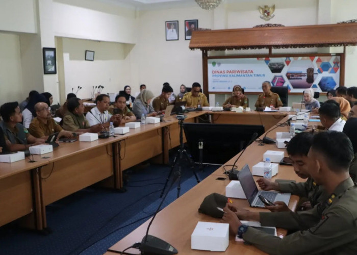 Kaltim Mantapkan Persiapan EBIFF 2025, Simfoni Budaya Dunia Siap Kembali Menggema di Bumi Etam