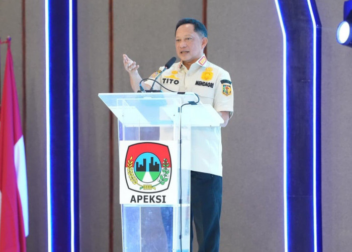 Mendagri Sentil Kepala Daerah: Korupsi dan Boros Anggaran Hancurkan Kepercayaan Publik