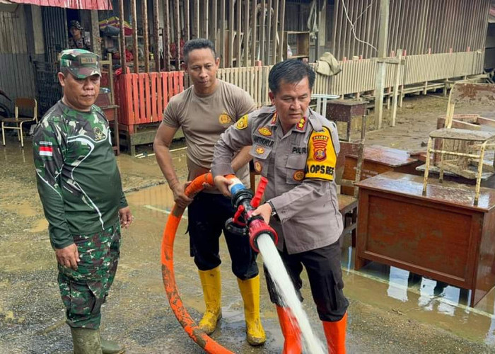 Polres Mahulu Soroti Musibah Banjir 2024, Jadi Pelajaran Penting di Tahun 2025 Ini