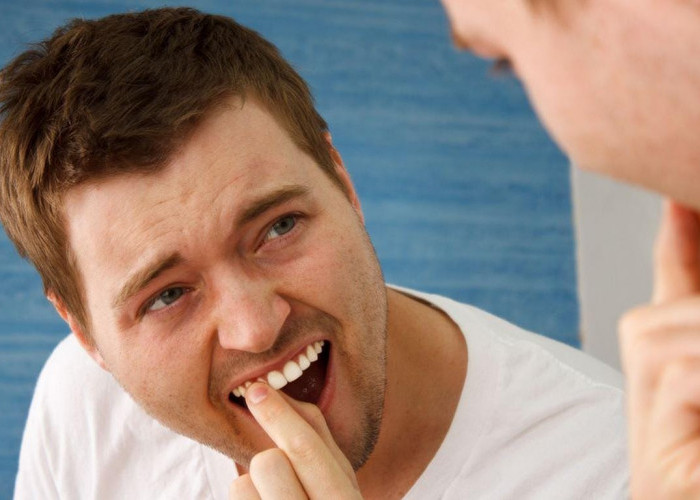 Gigi Goyang Bisa Jadi Menandakan Adanya Masalah Gusi dan Penyangga Gigi