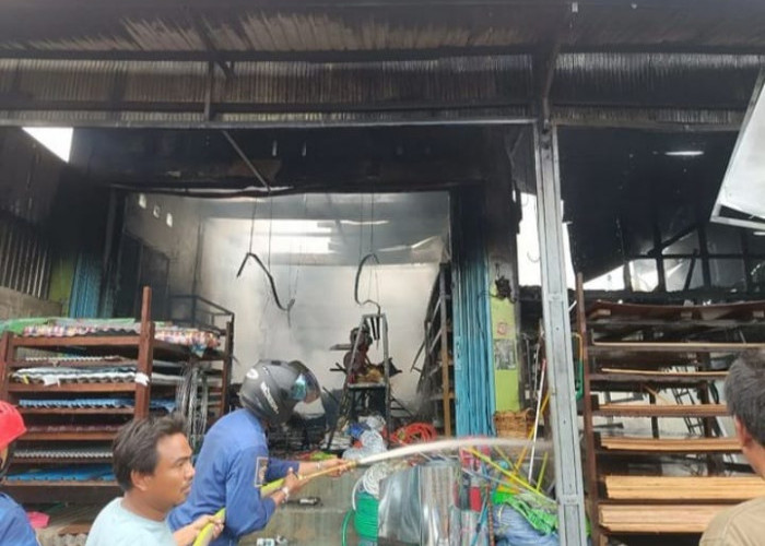 Tiga Bangunan di Palaran Terbakar Sebabkan 15 Jiwa Kehilangan Tempat Tinggal