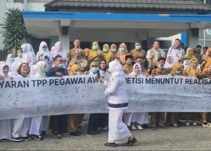 TPP Belum Cair Sejak Juni, Pegawai RSUD AWS Gelar Aksi Damai