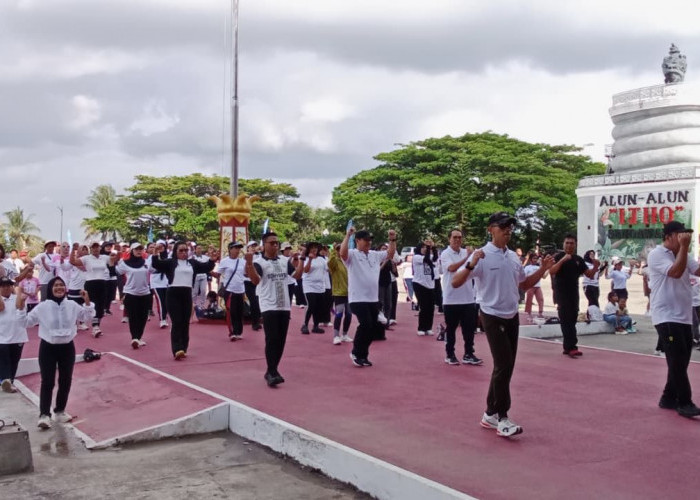 Haornas 2025 di Kutai Barat, Ratusan Warga Padati Senam Bersama di Alun-Alun Itho
