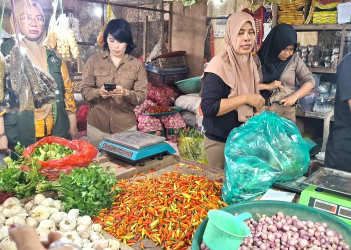Harga Beras dan Cabai Turun, Pemkab Kutim Pastikan Stok Bahan Pokok Aman hingga Lebaran