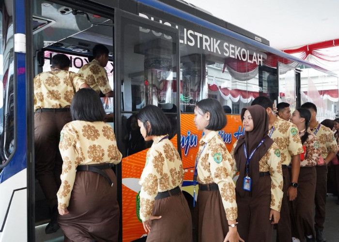 Kutim Luncurkan Bus Sekolah Listrik Gratis, Simak Rutenya Berikut Ini!