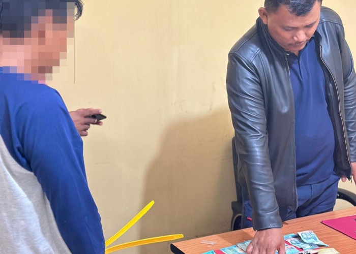 Buruh di Balikpapan Kedapatan Simpan 15 Paket Sabu di Rumahnya