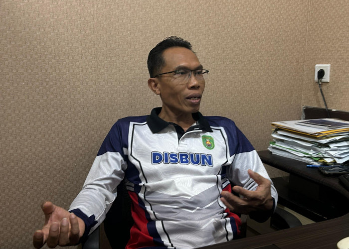 Disbun Kutim Berikan Bantuan Alat Dorong Produktivitas Petani Kakao