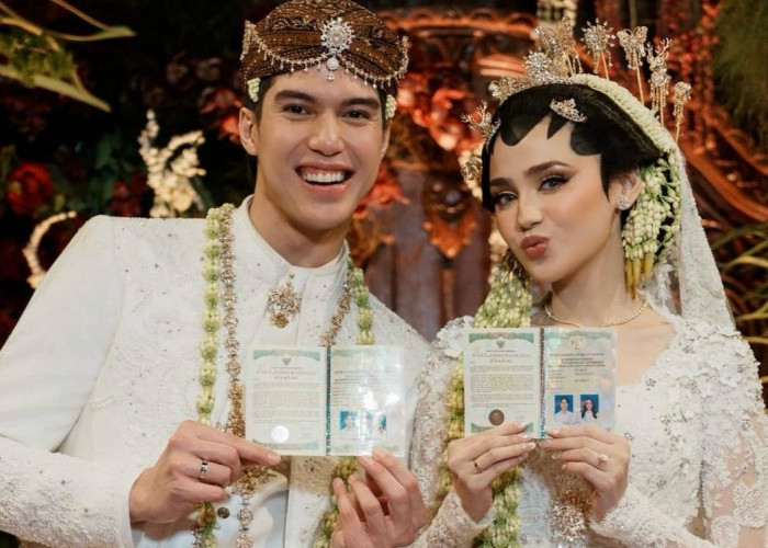 El Rumi Resmi Nikahi Syifa Hadju, Akad Nikah Pilih Nuansa Adat Jawa 