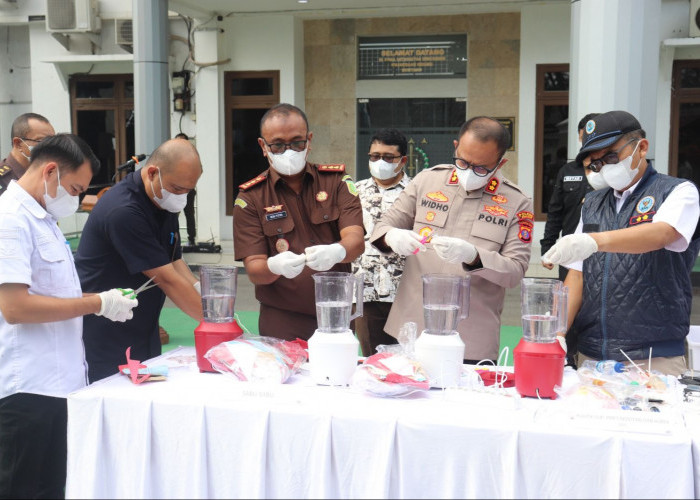 Kejari Bontang Musnahkan Barang Bukti dari 43 Perkara, Didominasi Kasus Narkotika