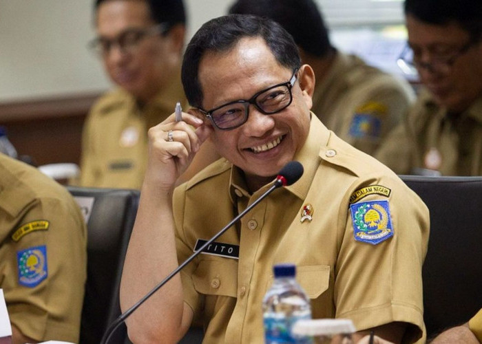 Mendagri Minta Pemda Atasi Inflasi dan Pengangguran