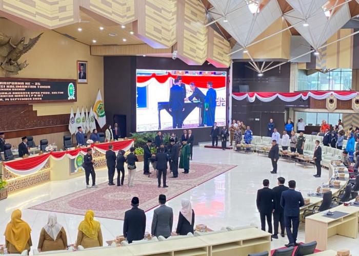 Resmi Duduk di Kursi DPRD Kaltim, ABS Ditempatkan di Komisi IV dan Bamus