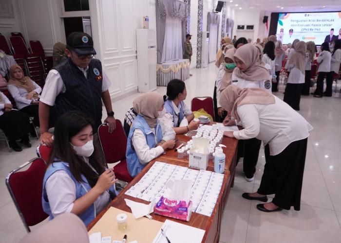 110 CPNS di Bontang Tes Urine, 1 Orang Positif Menggunakan Obat Mengandung Prekusor Narkotika