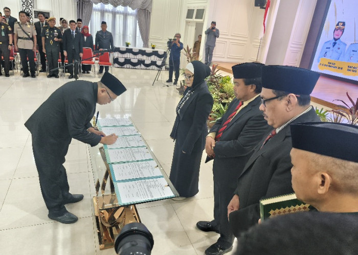  Enam Kepala OPD di Lingkungan Pemkot Bontang Dilantik 