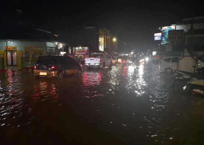 Hujan Empat Jam di Samarinda, Beberapa Titik Tergenang Air 