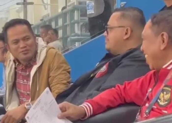 Rudy Mas'ud dan Nabil Husein Bermesraan di Laga Borneo FC, Mungkinkah Golkar dan Nasdem Berkoalisi
