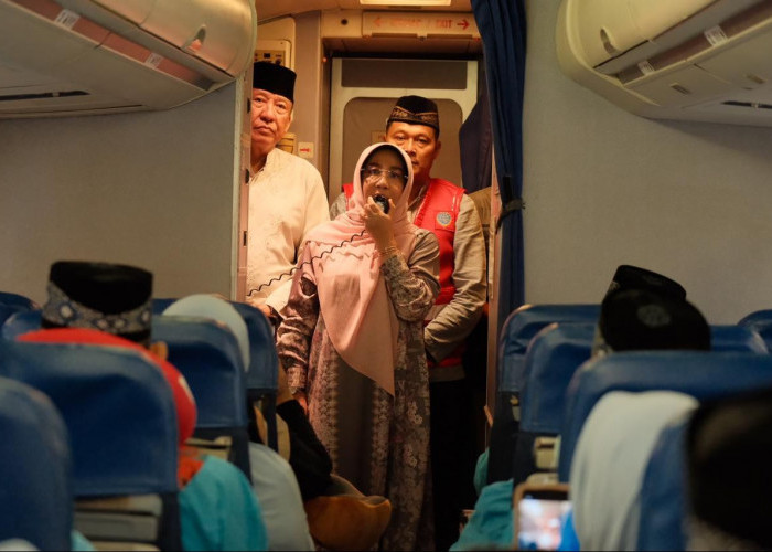 Bupati Berau Minta Maaf Langsung Kepada Jamaah Haji, Penerbangan ke Balikpapan Mengalami Keterlambatan