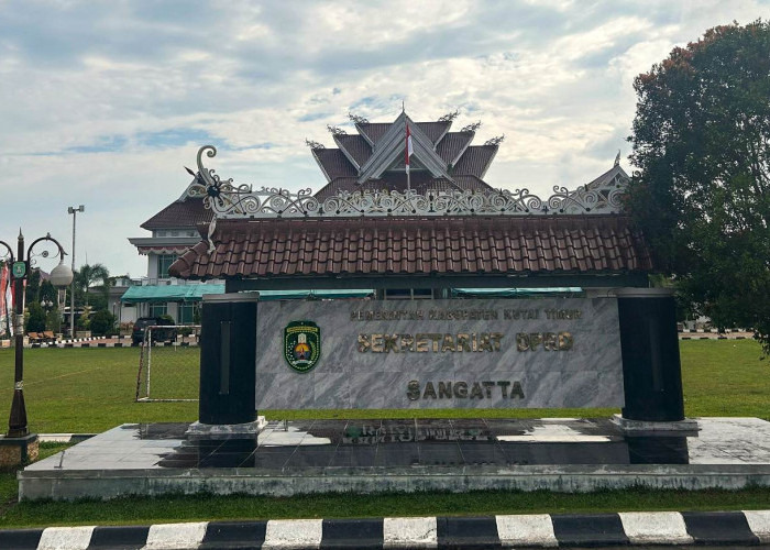 Sidang Paripurna Batal Digelar, DPRD Kutim Layangkan Petisi Penolakan Mutasi Sekwan