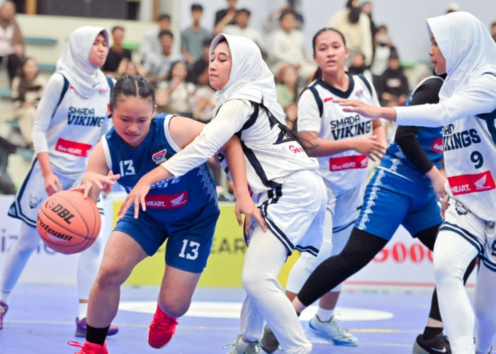SMAN 3 Samarinda Menang Telak atas SMAN 2 di Derby Honda DBL With Kopi Goood Day 2025-2026 East Kalimantan