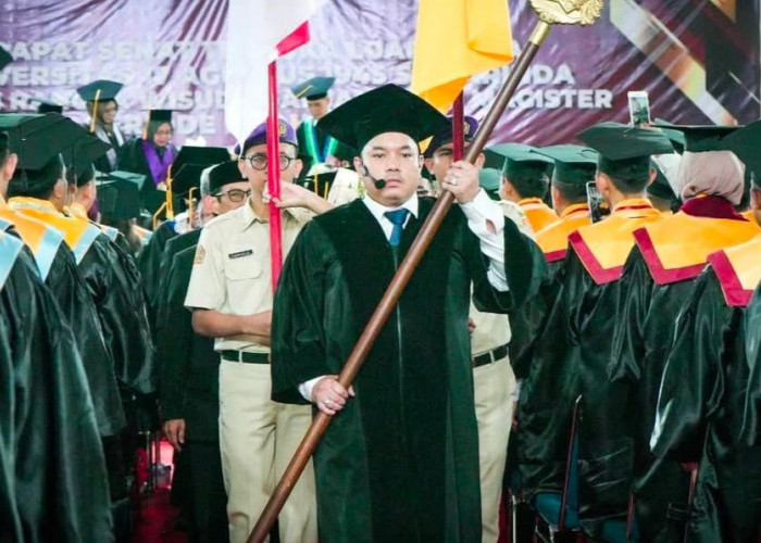 Wisuda Untag 1945 Samarinda: Lahirkan 474 Lulusan Unggul Siap Kerja