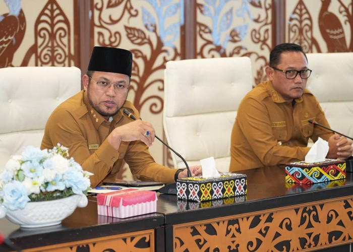 Kejar PAD Kaltim, Rudy Mas’ud Tegaskan Kendaraan Perusahaan Wajib Pelat KT