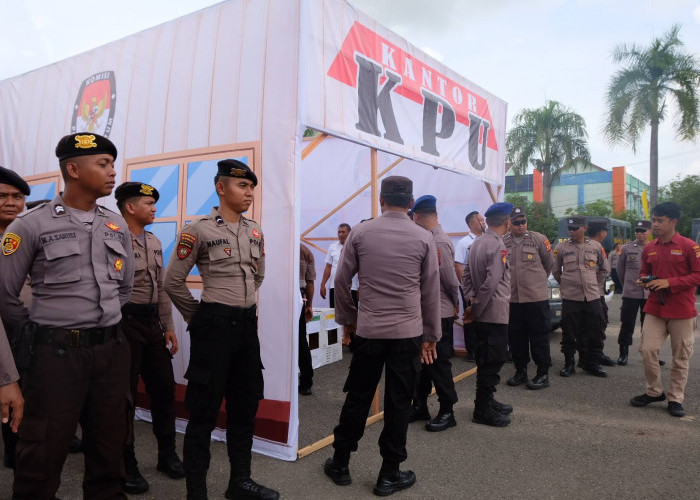 Polres Berau Berkomitmen untuk Memaksimalkan Pengamanan Distribusi Logistk Pemilu