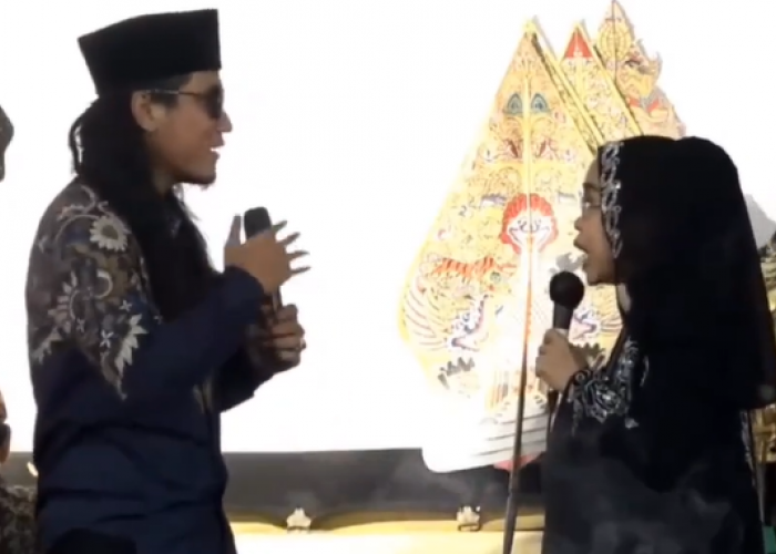 Siapa Yati Pesek yang Disebut Gus Miftah Sebagai Lon**? 