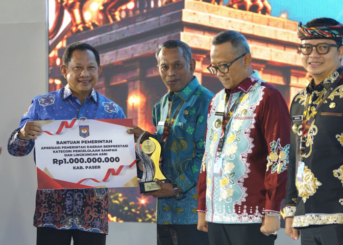 Paser Raih Penghargaan Regional Kalimantan Pengelolaan Sampah dan Lingkungan