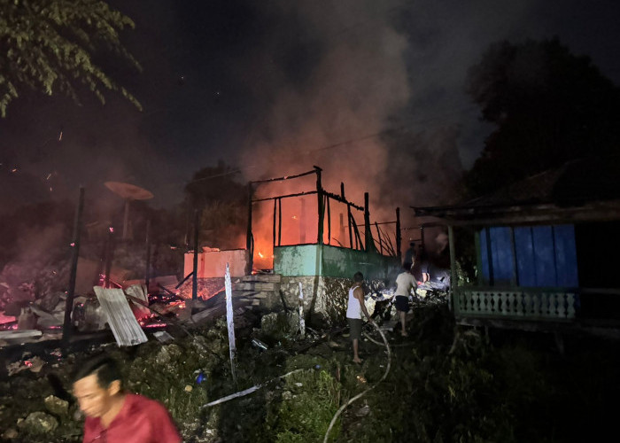 Rumah Warga di Berau Ludes Terbakar saat Dini Hari, Diduga  Korsleting Listrik 