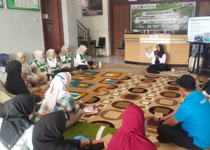 Desa Tapis Didorong Jadi Percontohan Bebas Sampah Plastik di Paser