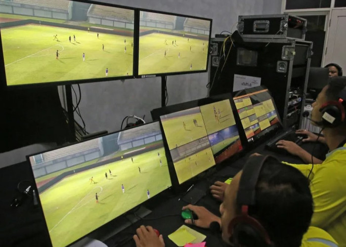 Resmi! FIFA Setujui Penggunaan VAR untuk Liga 1 Indonesia