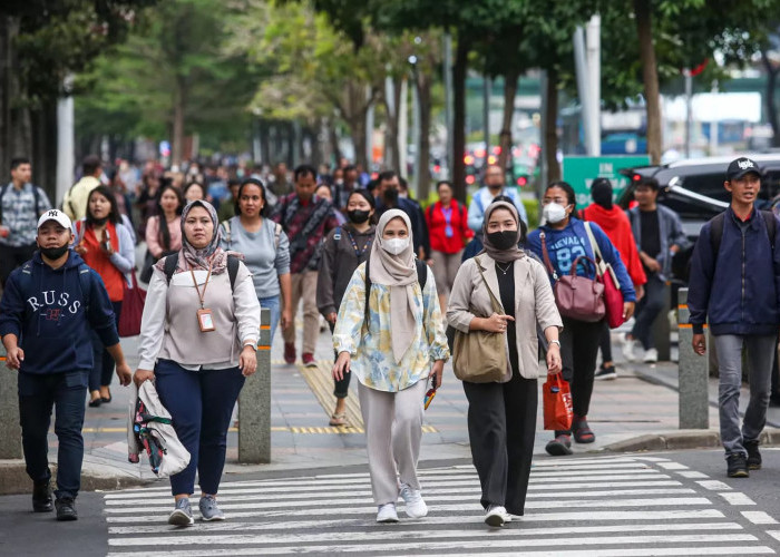 Kelas Menengah Terancam Turun Kelas