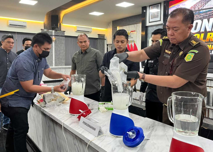 Musnahkan Ribuan Gram Sabu dan Ekstasi, Polisi Sebut Peredaran Narkoba Menjangkau Seluruh Wilayah Samarinda