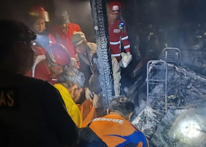 Nenek dan Cucu Tewas Terjebak Kebakaran di Jalan RA Kartini Tanah Grogot