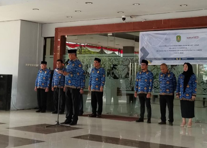 Pesan saat Pelantikan Pejabat Fungsional Kutim, Sekda Dorong ASN Berintegritas dan Inovatif 
