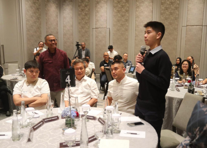 Hantu Bantal dari Disway Family Constitution Workshop