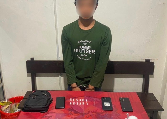 Sembunyikan 12 Paket Sabu Dalam Casing HP,  Pria di Muara Komam Dibekuk Polisi 