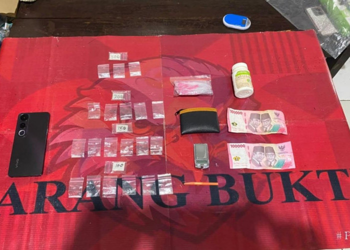 Pengedar Narkoba di Muara Komam Digerebek Polisi, 20 Paket Sabu Disita