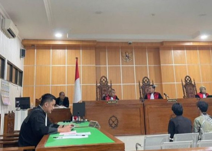JPU Sebut Dakwaan Kasus Bom Molotov Sah dan Lengkap, 7 Terdakwa Menanti Putusan Sela