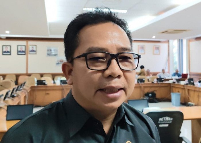 DPRD Kutai Barat Minta Pemkab Segera Putuskan Lembaga Adat Mana yang Sah
