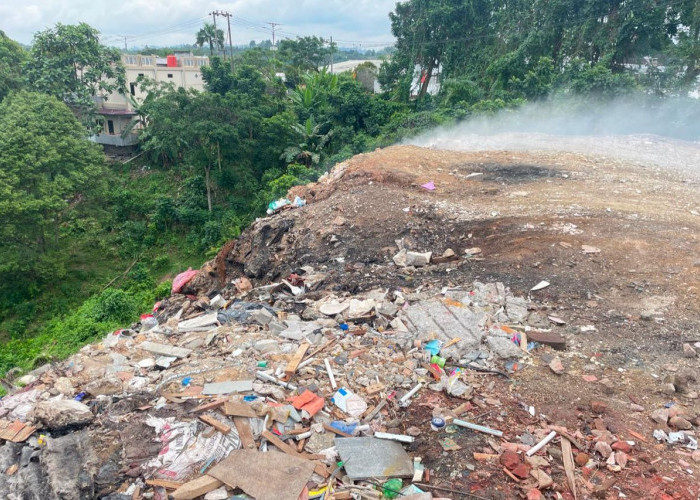 Warga Bontang Keluhkan Penimbunan Sampah di Jl Arif Rahman Hakim, Ini Penjelasan Pemilik Lahan