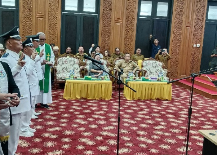 Lantik 27 Petinggi Kampung, Bupati Angela Tegaskan Jaga Integritas dan Kepercayaan Masyarakat 
