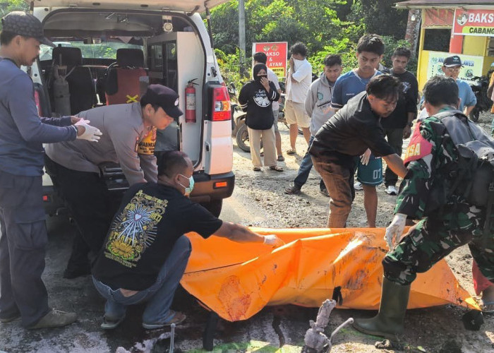 Gara-Gara Hindari Lubang di Jalan, Dua Pengendara Sepeda Motor Tewas dalam Kecelakaan Maut 
