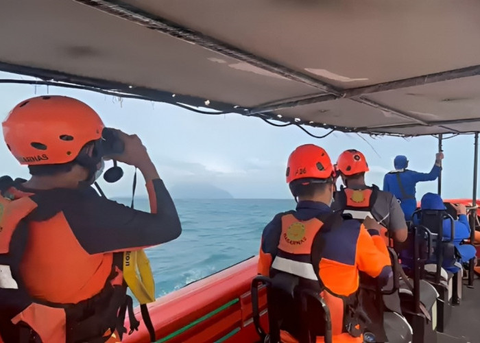 Hari Ketiga Pencarian 5 Jurnalis Hilang, SAR Kerahkan Drone Termal dan Sisir Utara Anak Krakatau