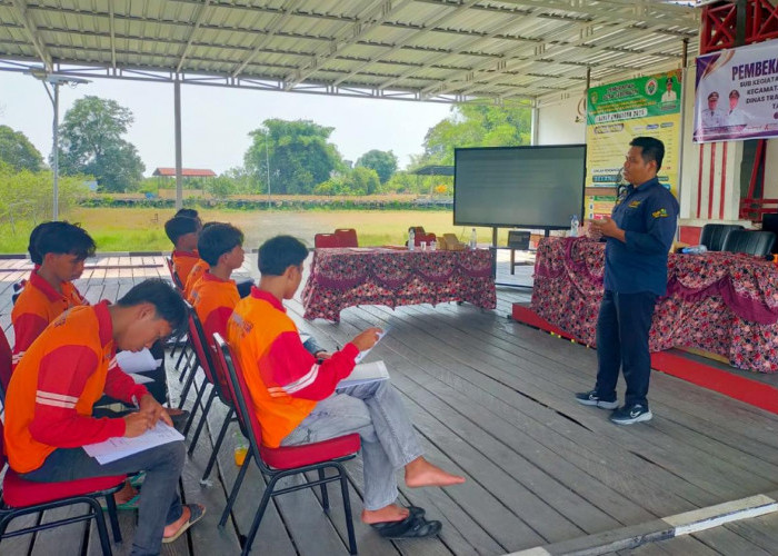 Tingkatkan Kualitas Tenaga Kerja Lokal, Disnakertrans Kukar Bekali 10 Tenaga Kerja Mandiri di Muara Wis