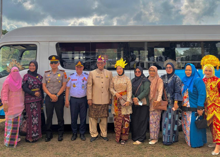 Dishub Kukar Salurkan Bus Pelajar di Sanga-Sanga, Operasional Dikelola Pemuda KNPI